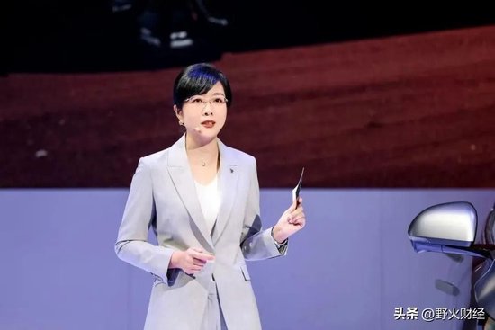 北京国企北汽蓝谷3年半亏185亿，80后女博士任董事长，人均薪酬超36万